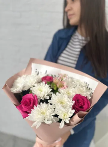 Букет &laquo;Для мамы&raquo; размер S от интернет-магазина цветов в 