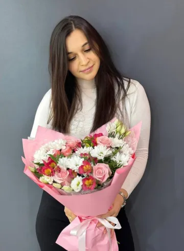 Букет «Первые лучи» от интернет-магазина цветов в 