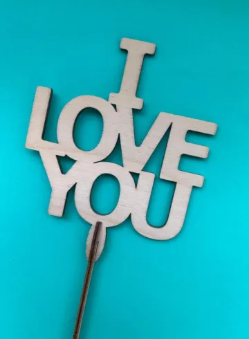 Топпер I love you от интернет-магазина цветов в 