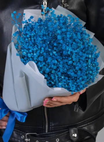 Букет из 9 веток гипсофилы цвета синий от интернет-магазина цветов в 