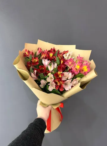 Букет из 11 альстромерий от интернет-магазина цветов в 